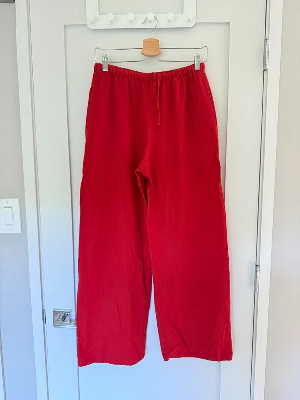 GAP Wide Leg Pants in Bright Red